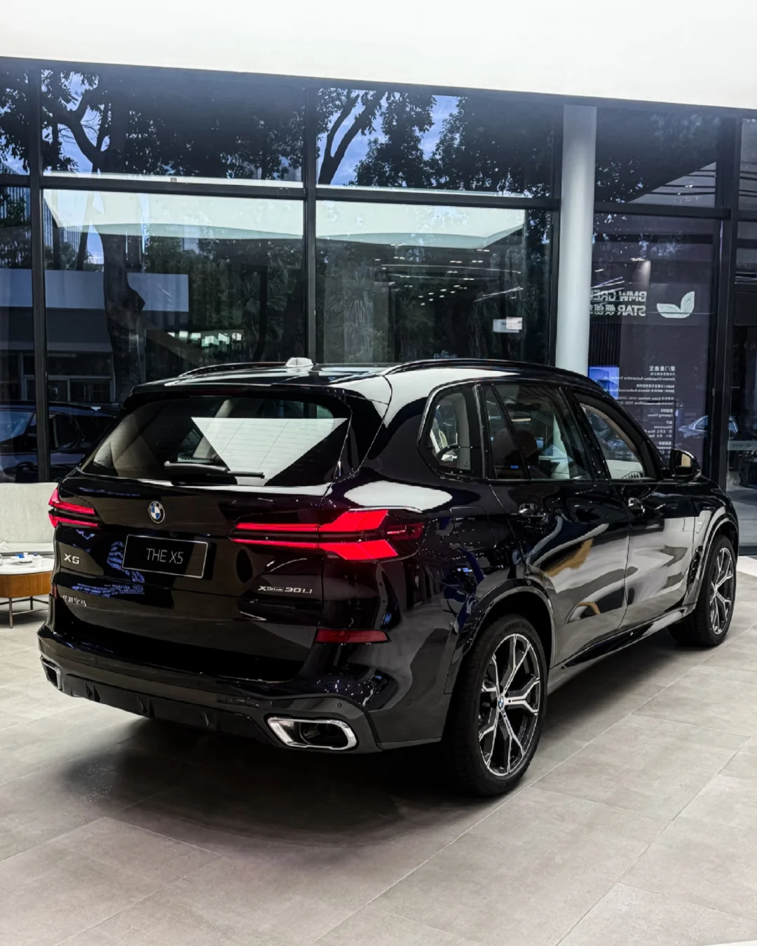 宝马X5 | 豪华SUV的天花板，谁开谁知道🚗