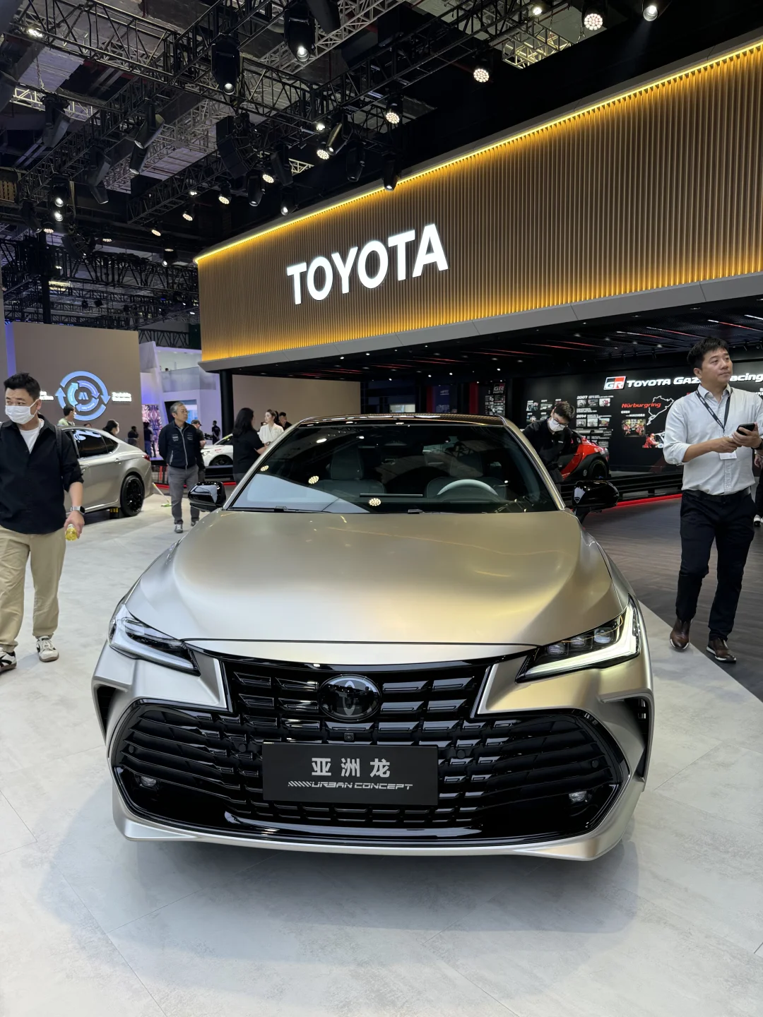 宝子们选亚洲龙还是选凯美瑞，在线等🚀