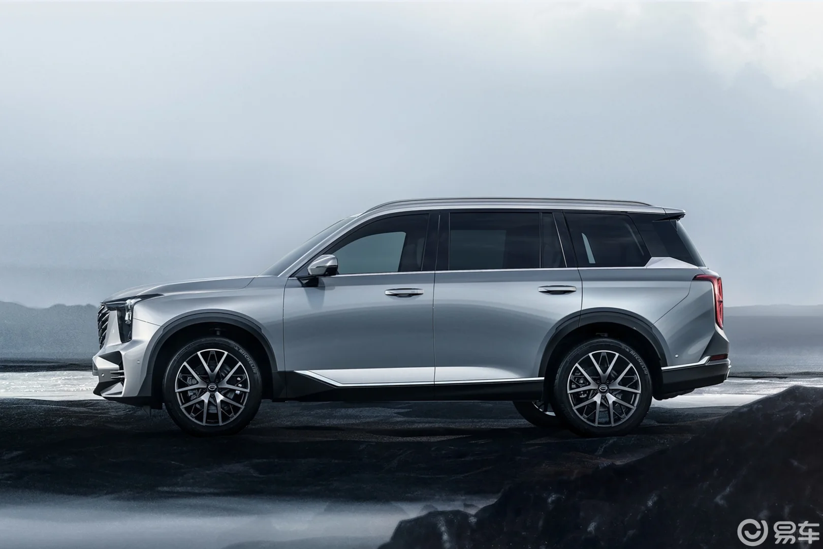 国产车也是出息了!面子里子都有的车!