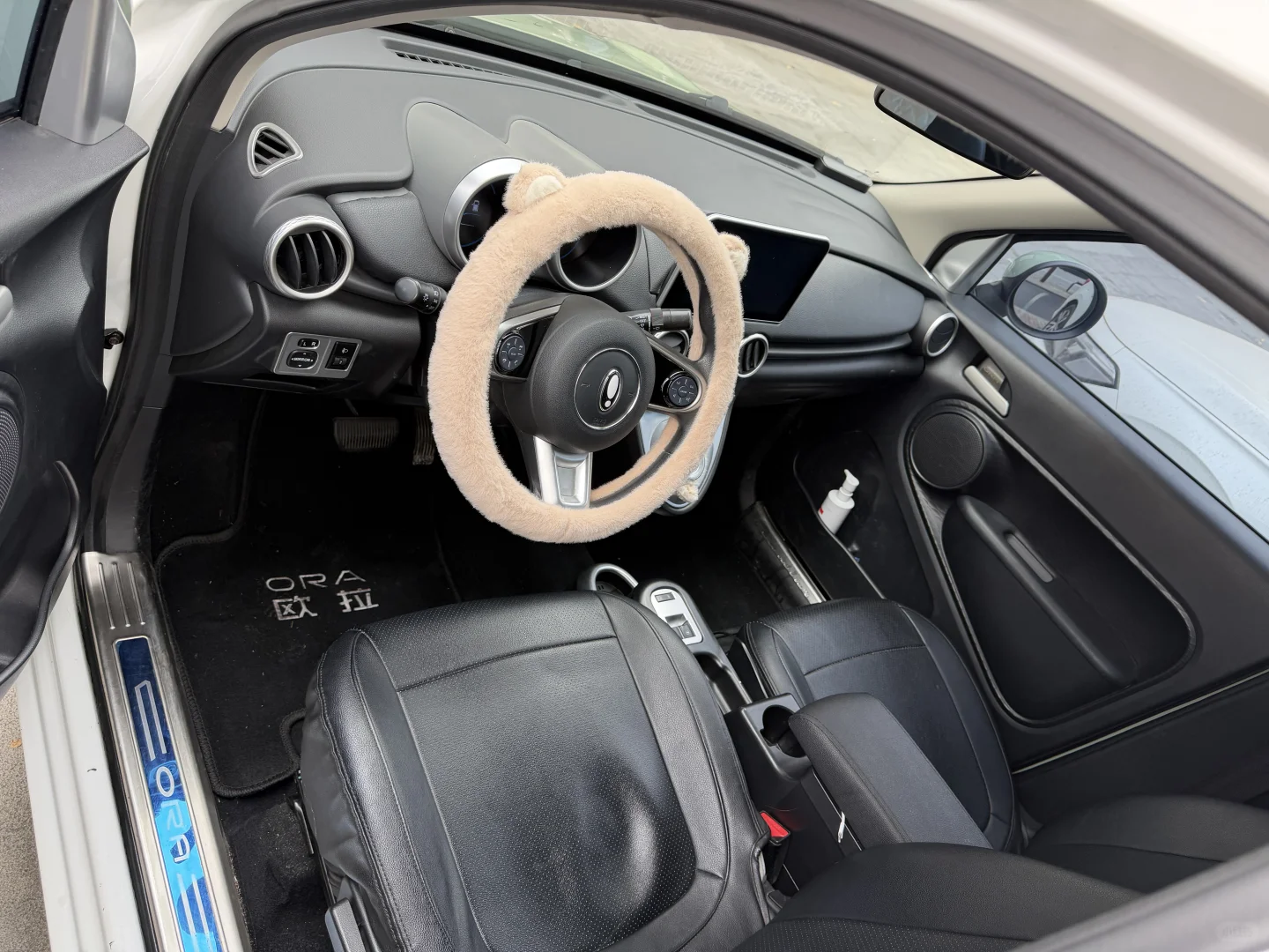 欧拉黑猫萌宠301个人自用 不到三万公里