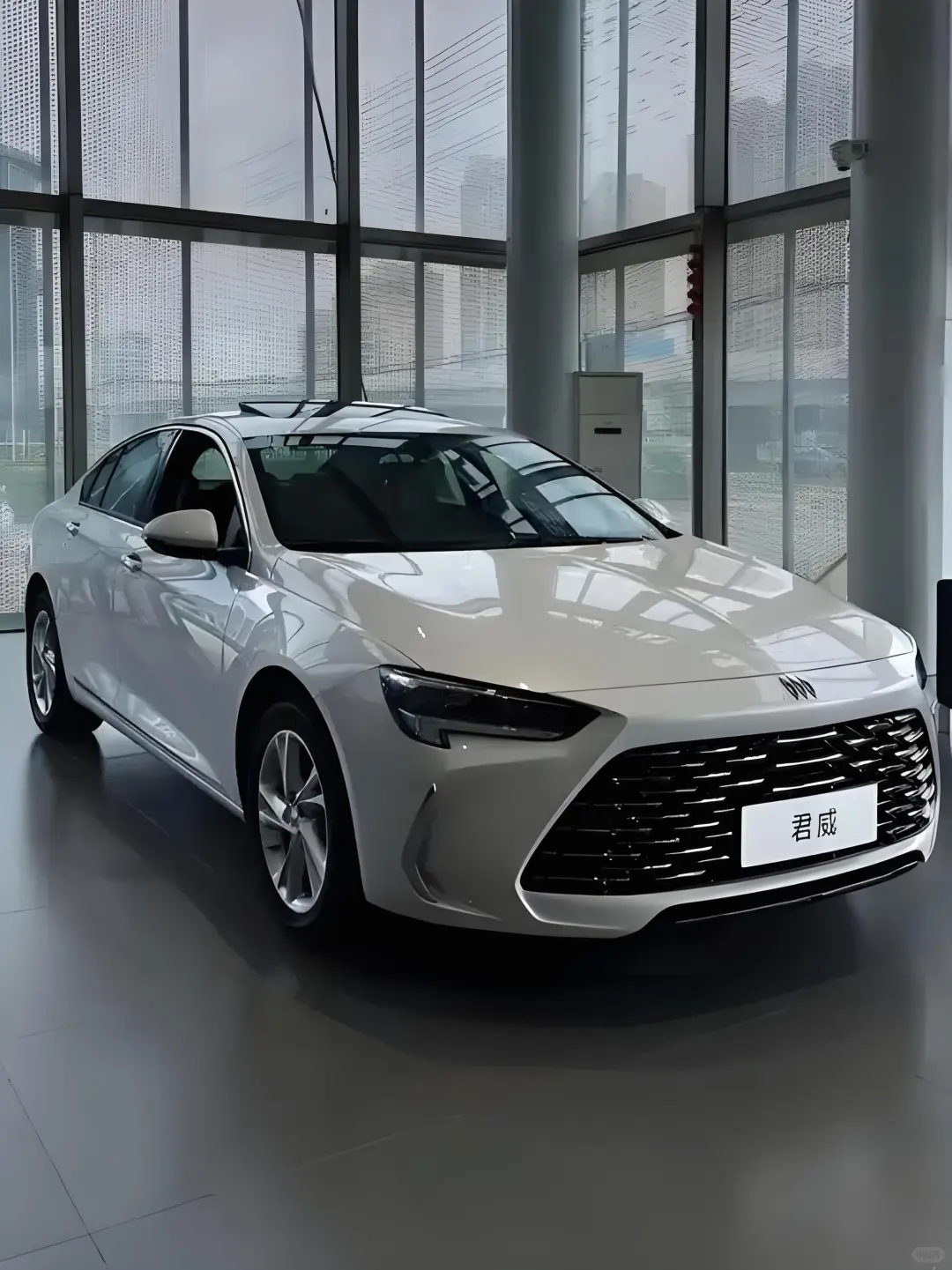 一口价10.69万的君威，值不值得入手？🚗💨