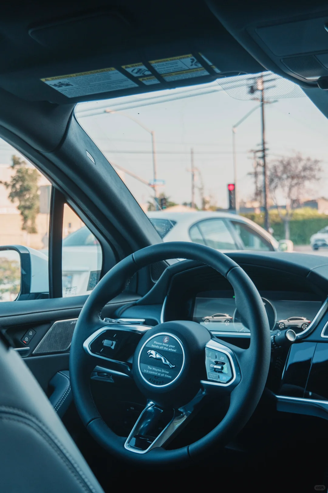 LA｜完全无人自动驾驶的Waymo出租车体验