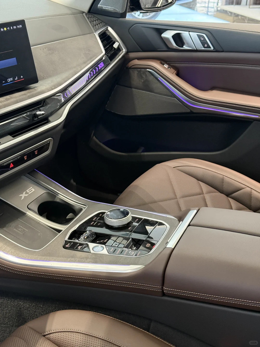 宝马X5提车！豪华SUV的终极平衡术被它玩明白