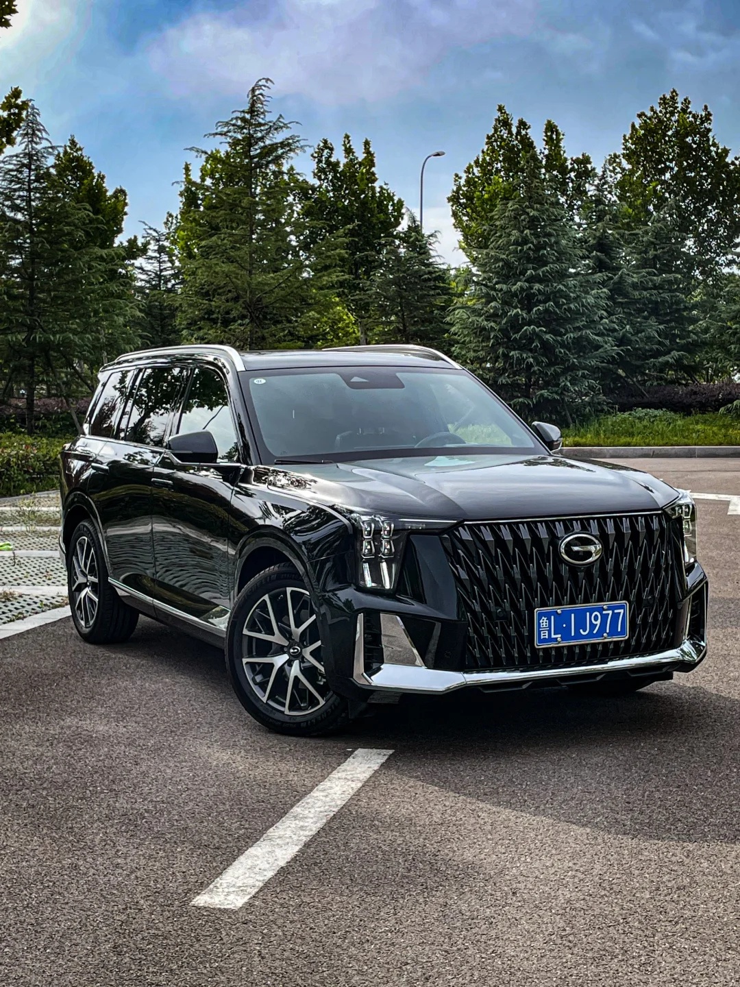 传祺GS8，国产SUV的颜值担当！