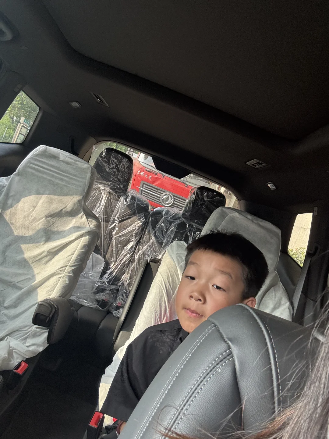 路见不平，蜂鸟摆平