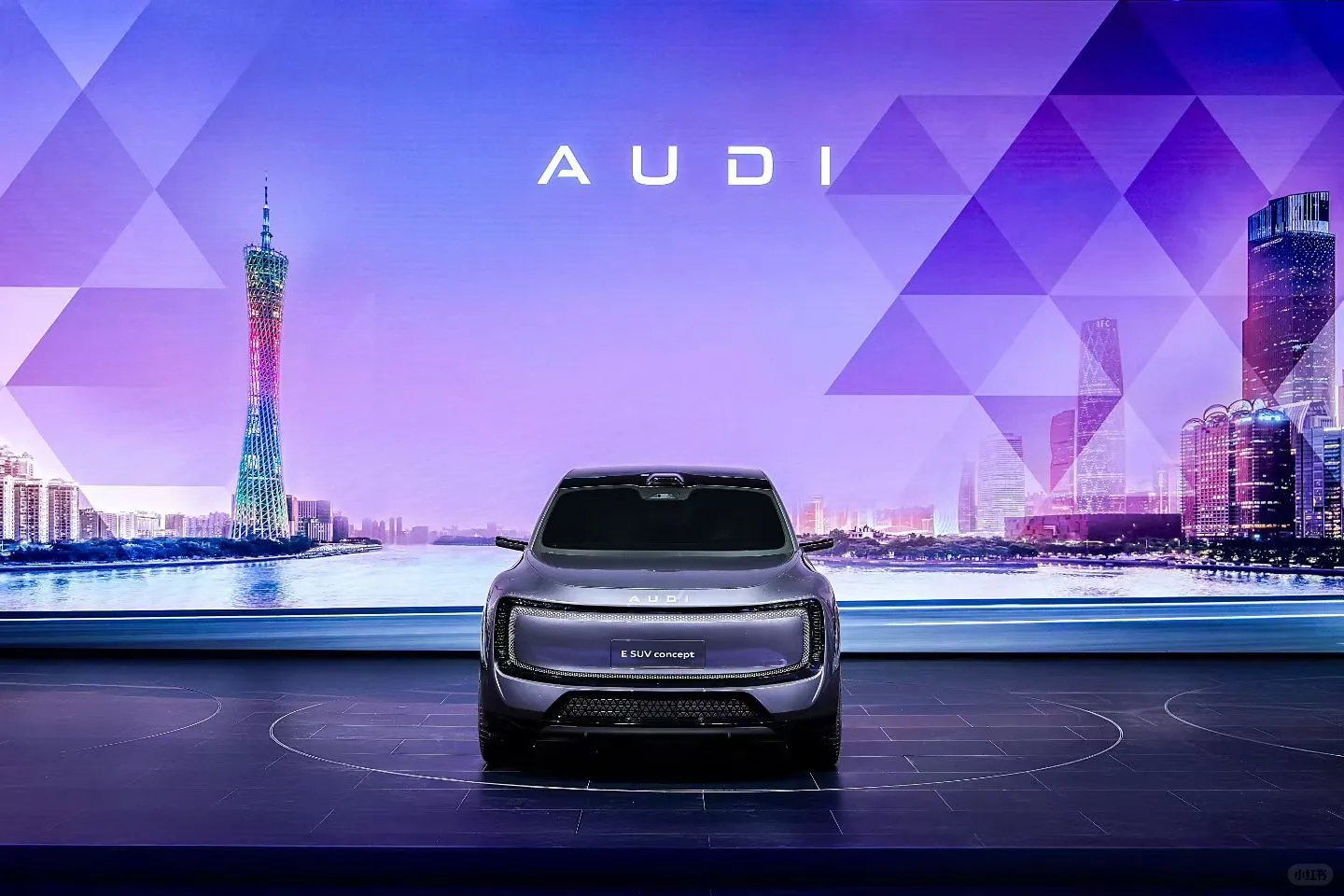 奥迪E7X SUV，再启新境