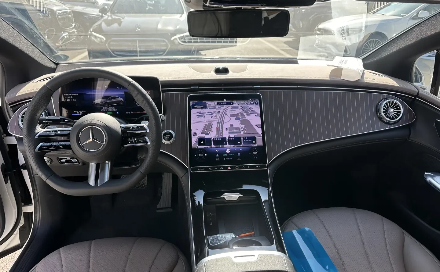 24.8万上路，年底绝杀EQE500轿车🚗