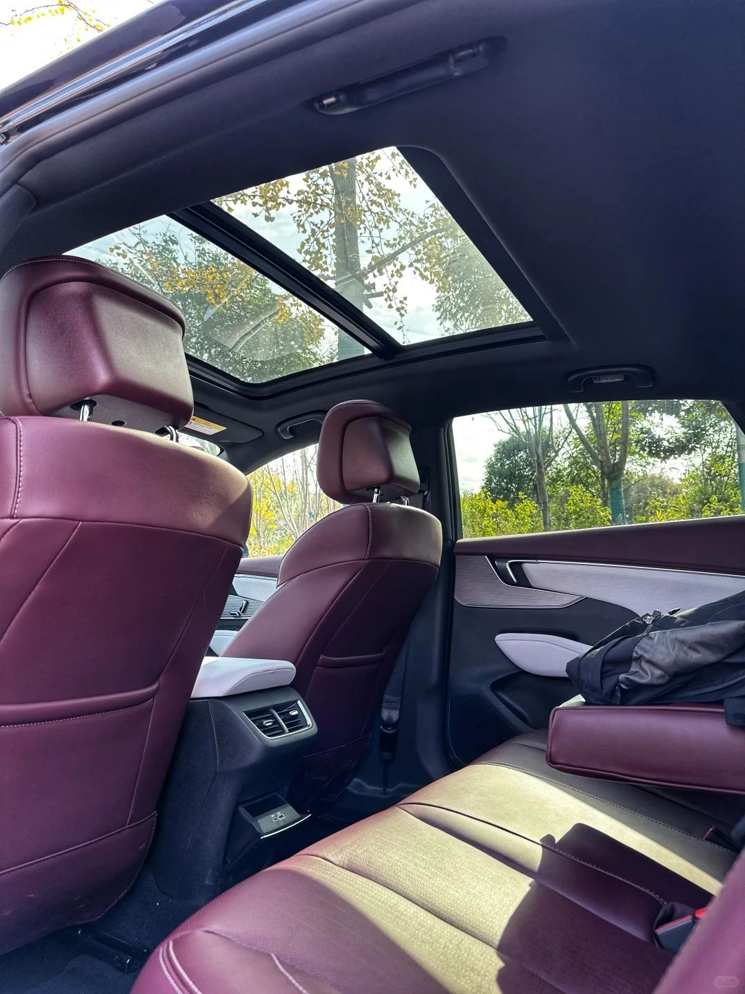 虚荣心太强 花10几万买了台豪华B级车……