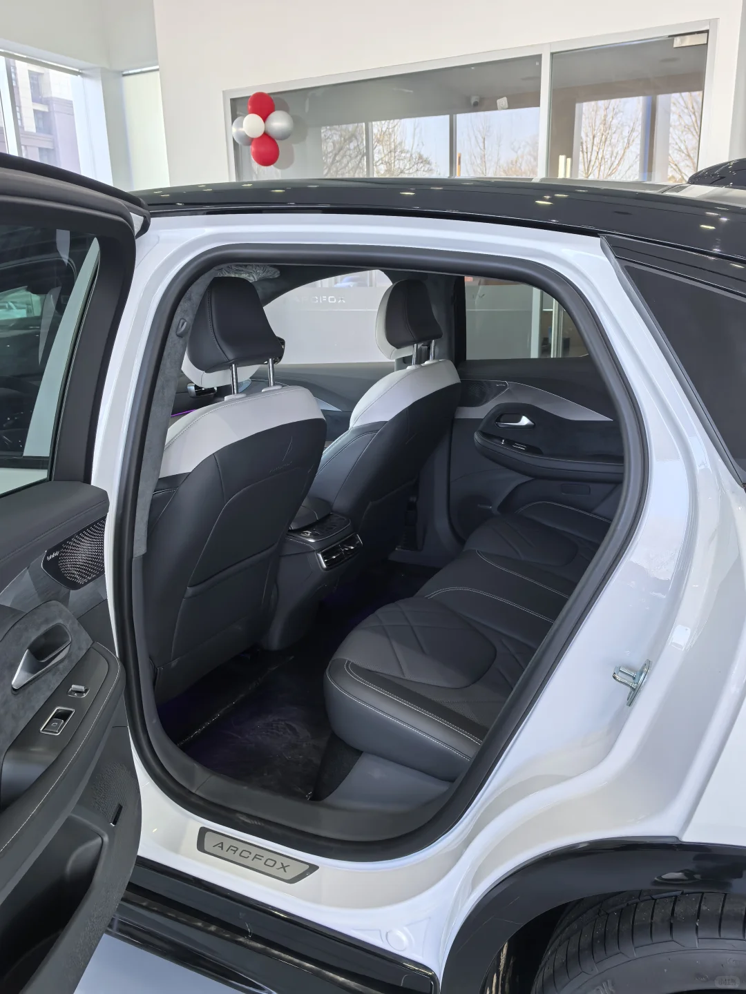 央妈认可！全国率先L3 北汽极狐阿尔法S实力