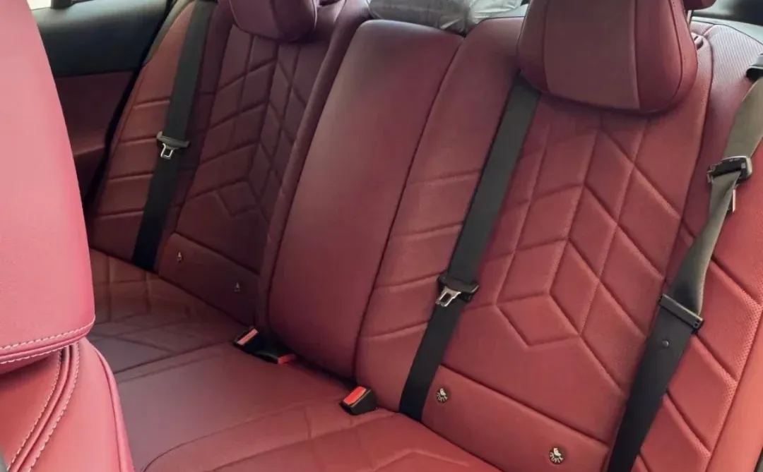 谁才是豪华C级轿车的“全能王牌”？