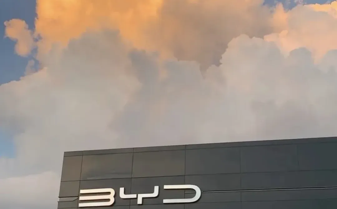 比亚迪一路狂飙，凭什么这么牛？