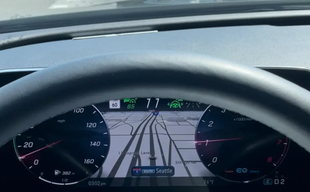 奔驰C级自动驾驶的一点毛病