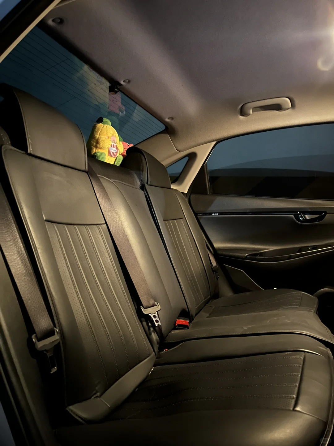 出一个3w公里的女生二手车