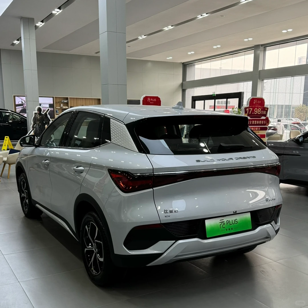 比亚迪元PLUS真香10条优缺点，买前必看！