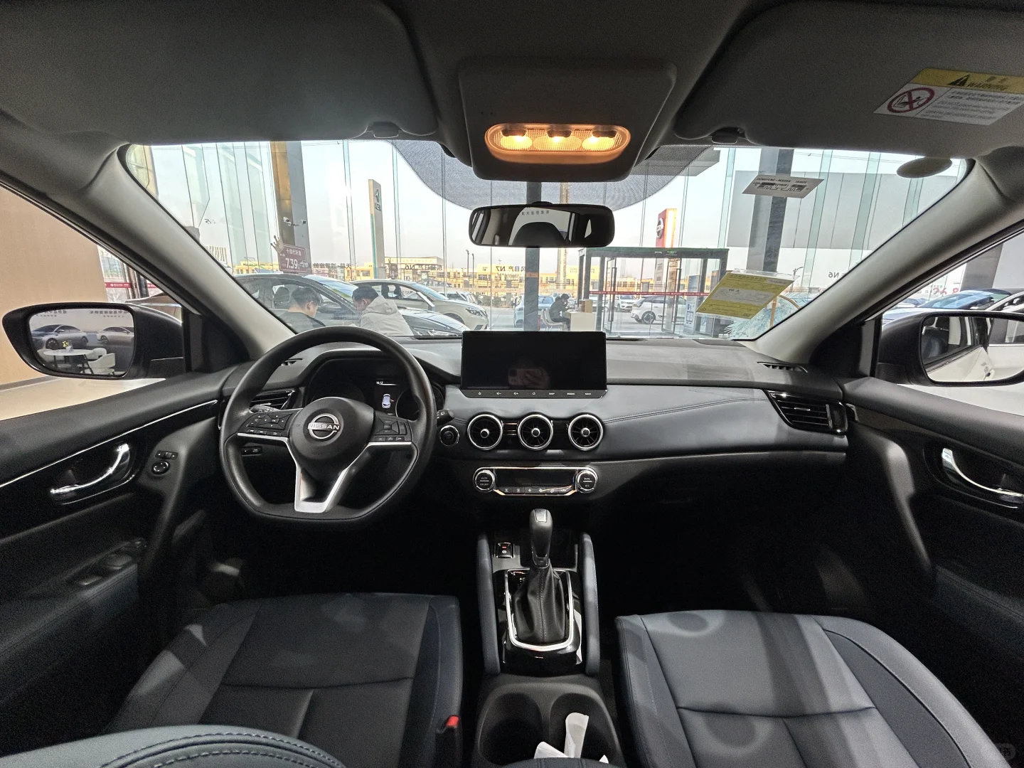 逍客荣誉空间封神！家用SUV闭眼冲