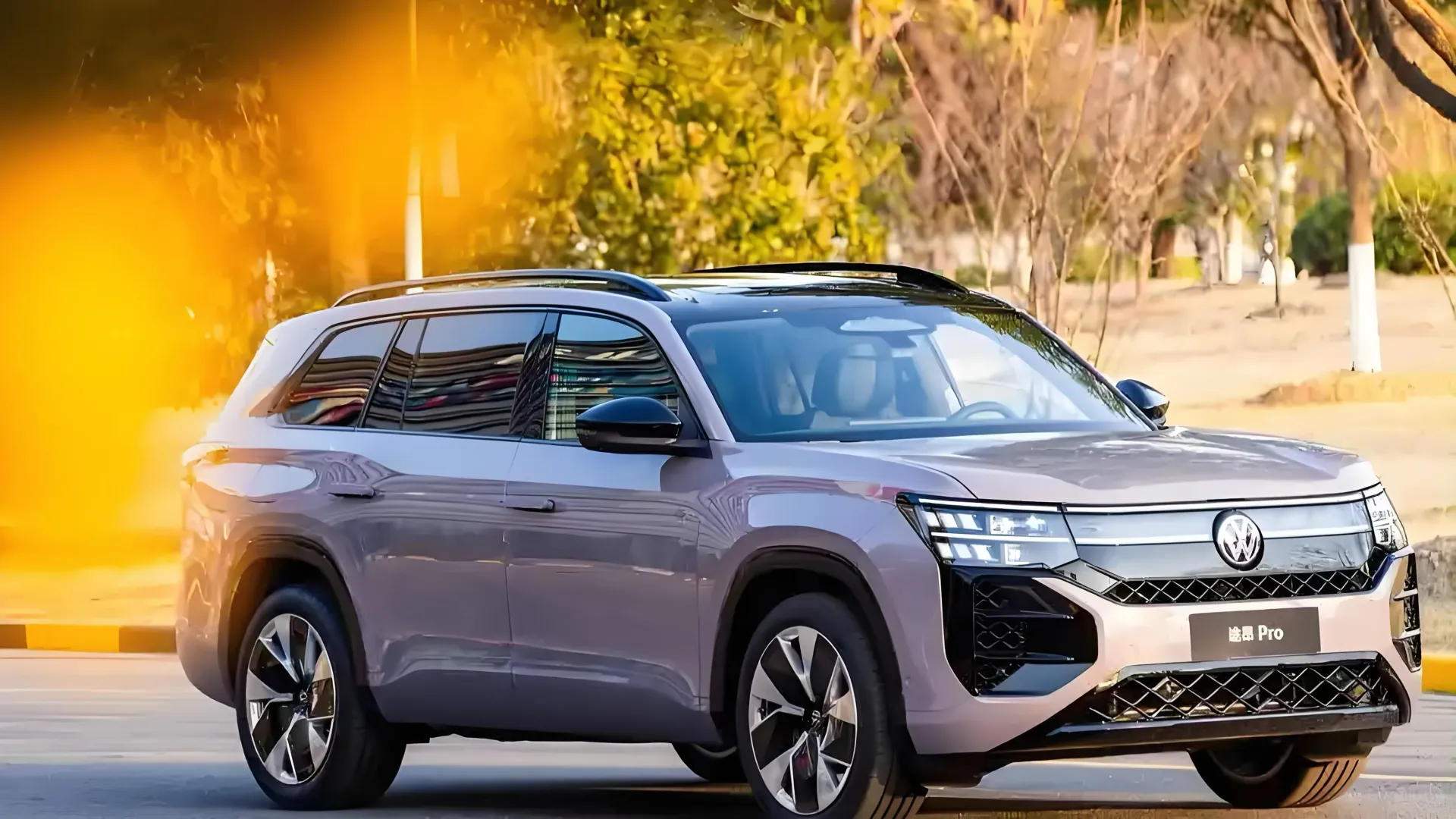 途昂Pro全境智能大七座SUV