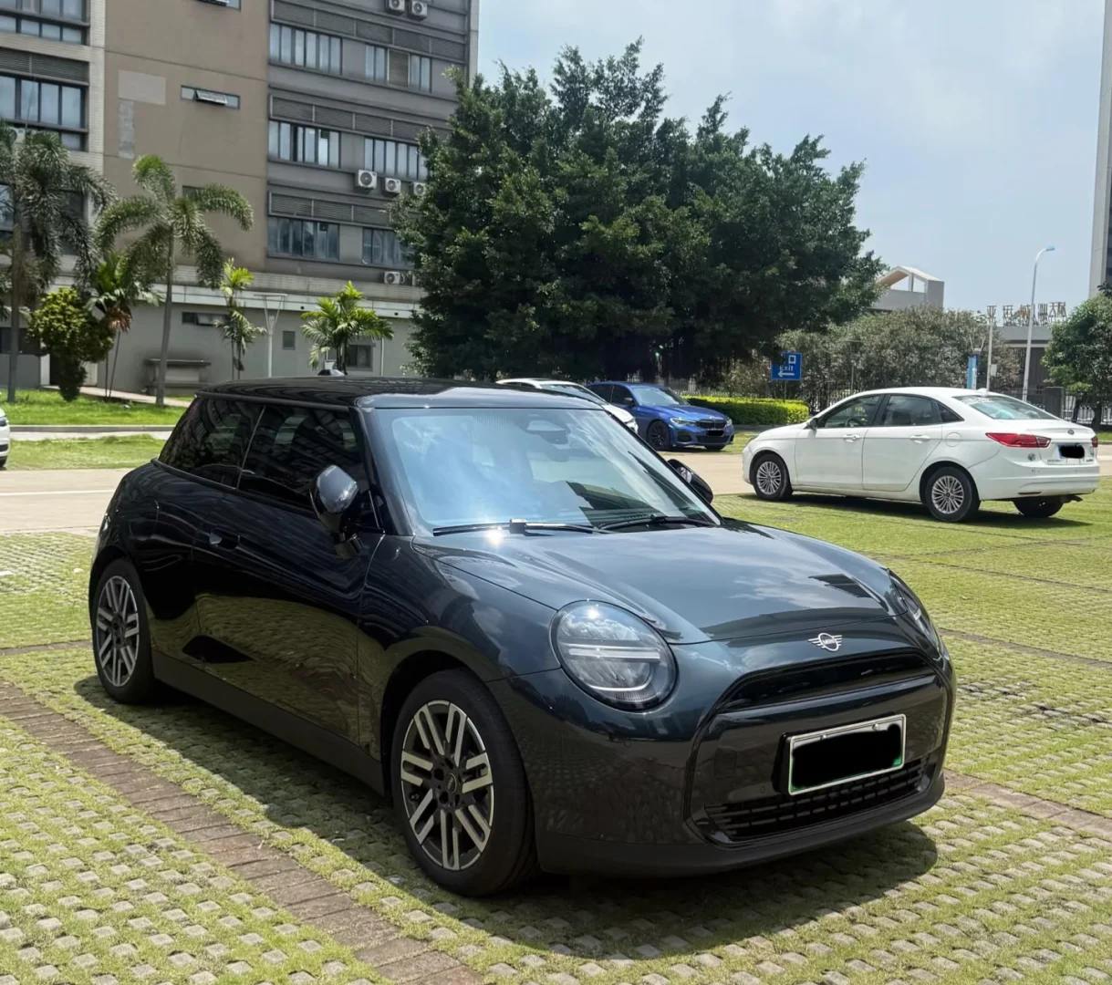 一分钟看懂12月是否要下手电动MINI