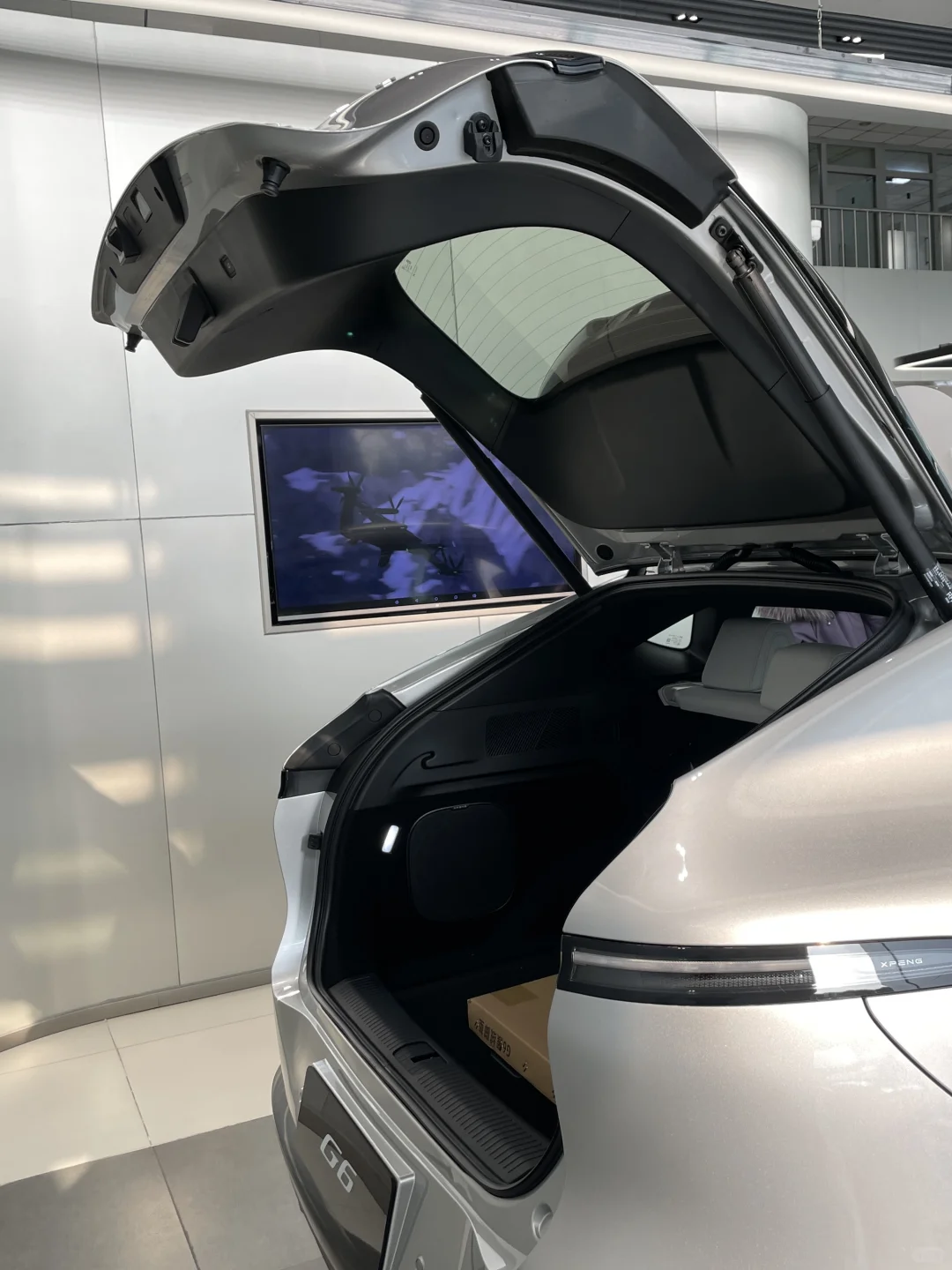 小鹏这自动驾驶，一个字，绝！