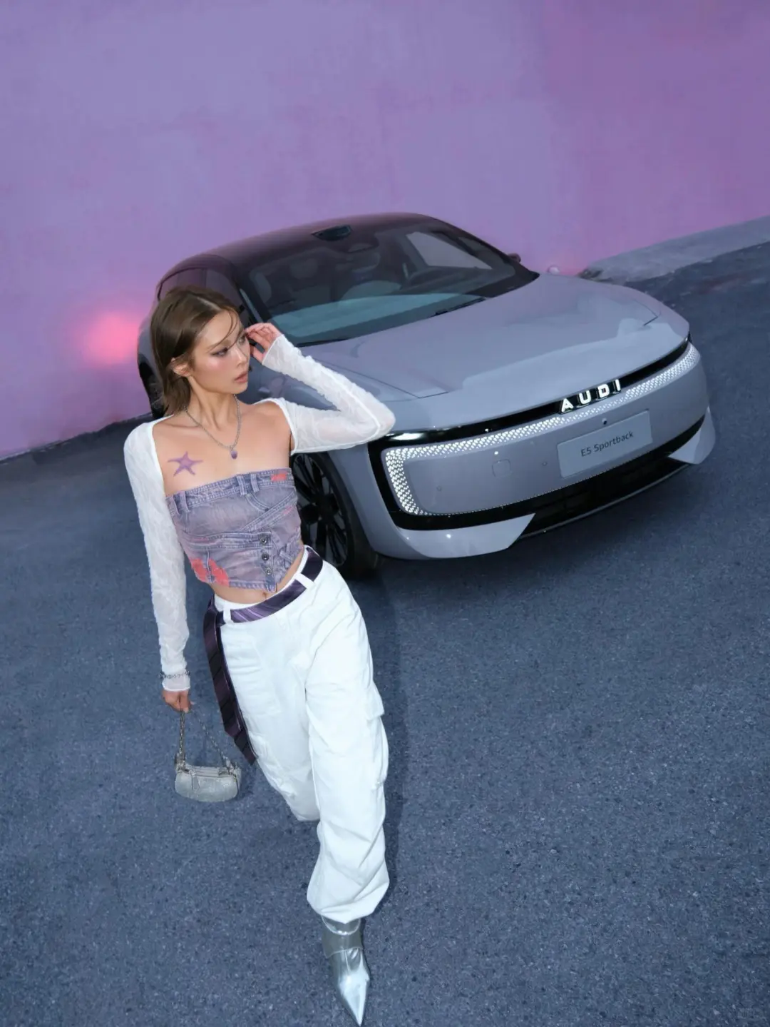 奥迪e5：光影雕琢的电动美学😎