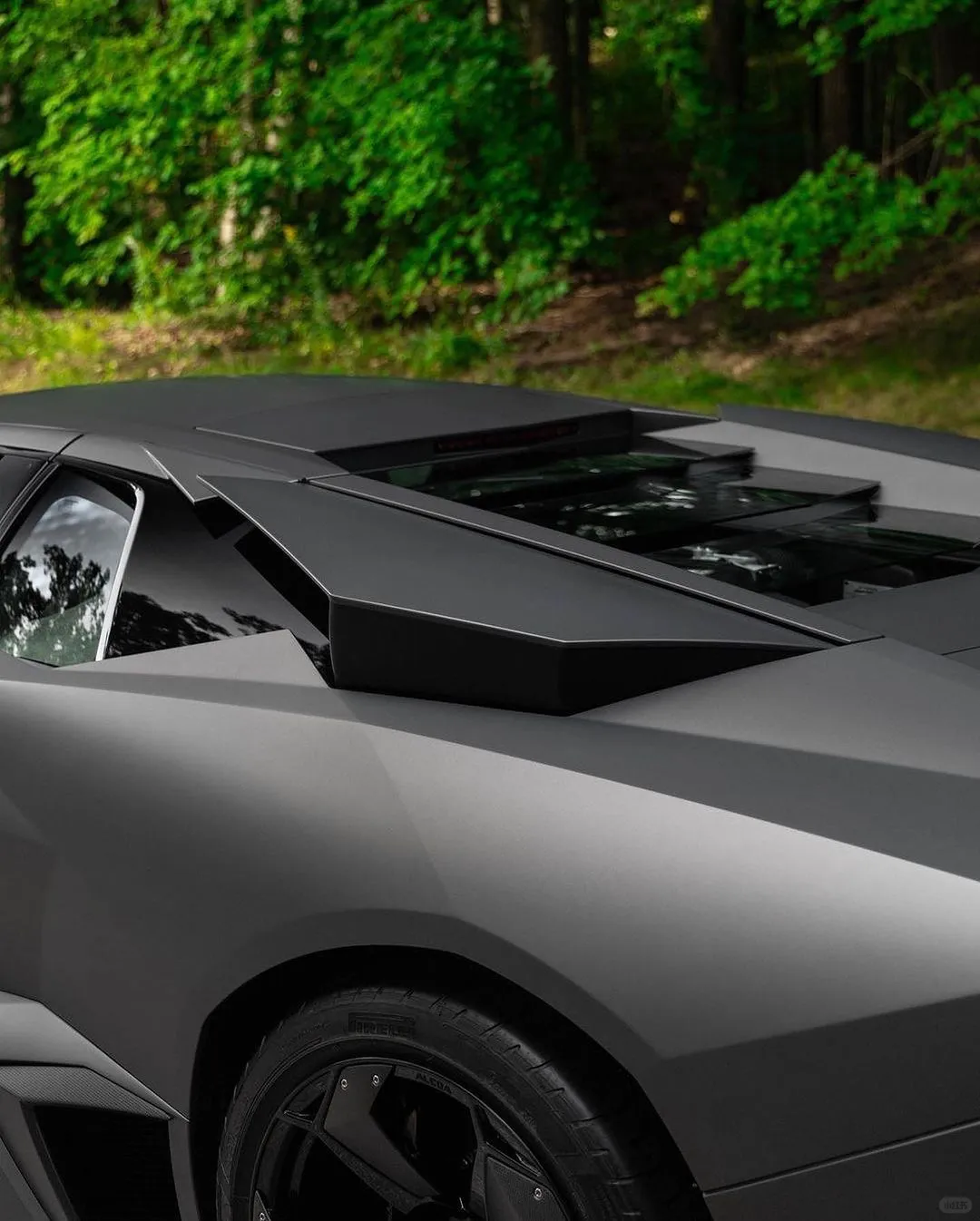 公路战斗机~兰博基尼 Reventon