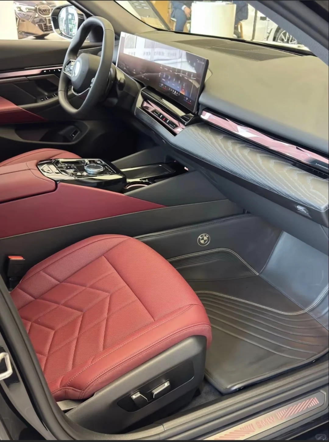 谁才是豪华C级轿车的“全能王牌”？