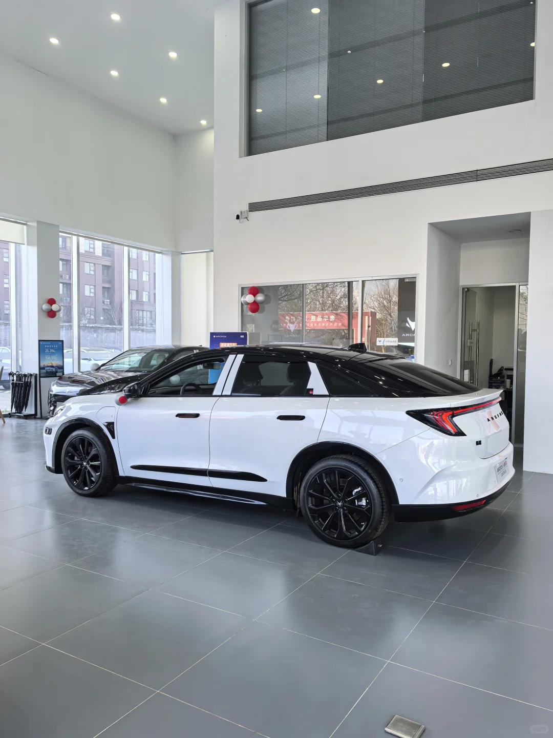 央妈认可！全国率先L3 北汽极狐阿尔法S实力