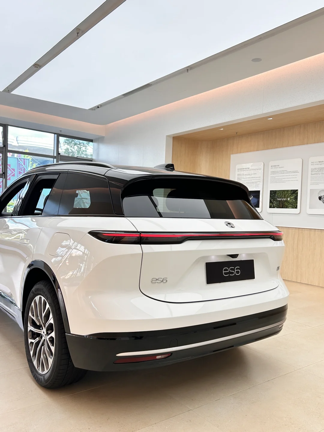 🌟 全新蔚来ES6豪华体验！智能电动SUV天花板
