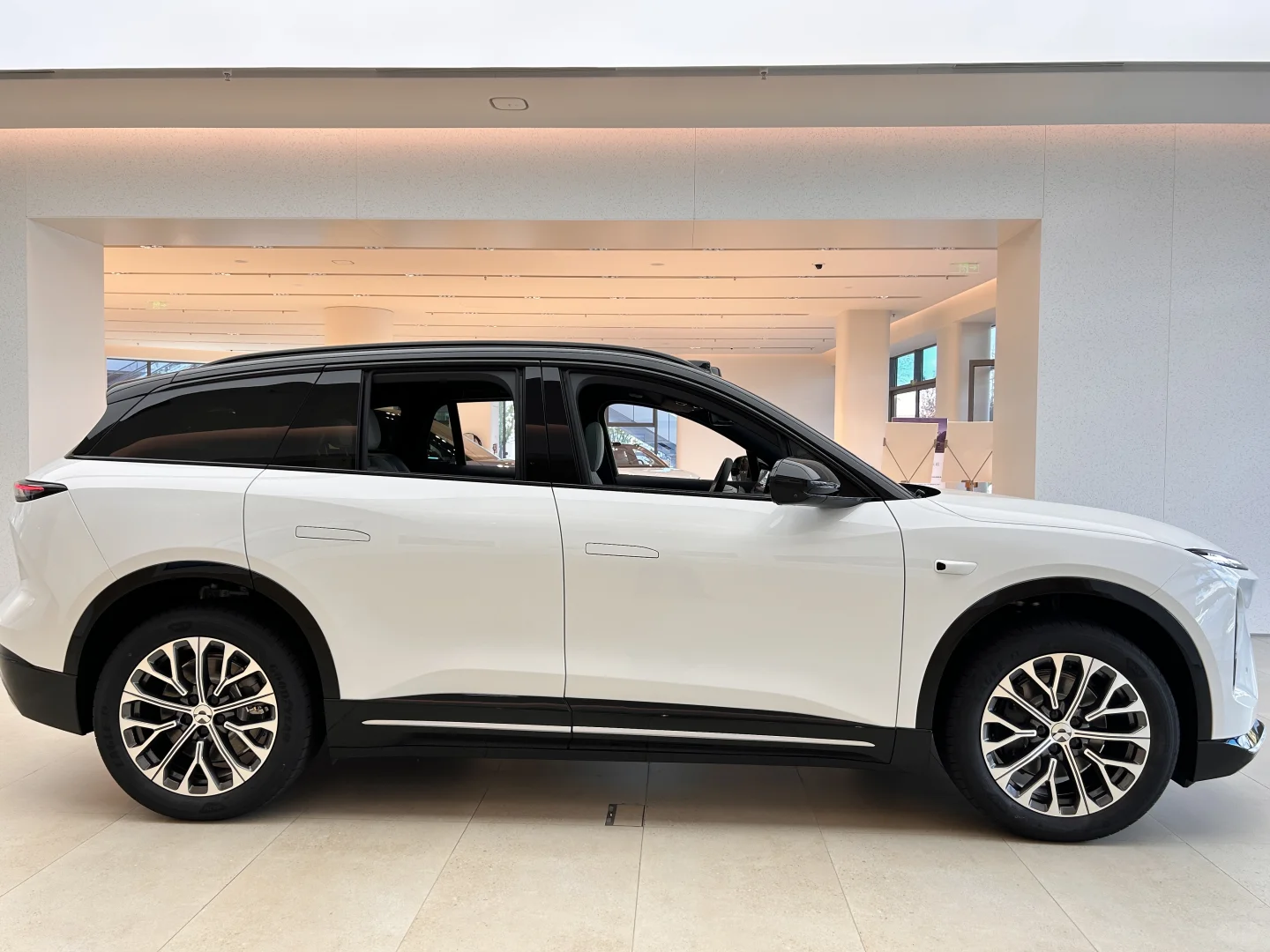 🌟 全新蔚来ES6豪华体验！智能电动SUV天花板