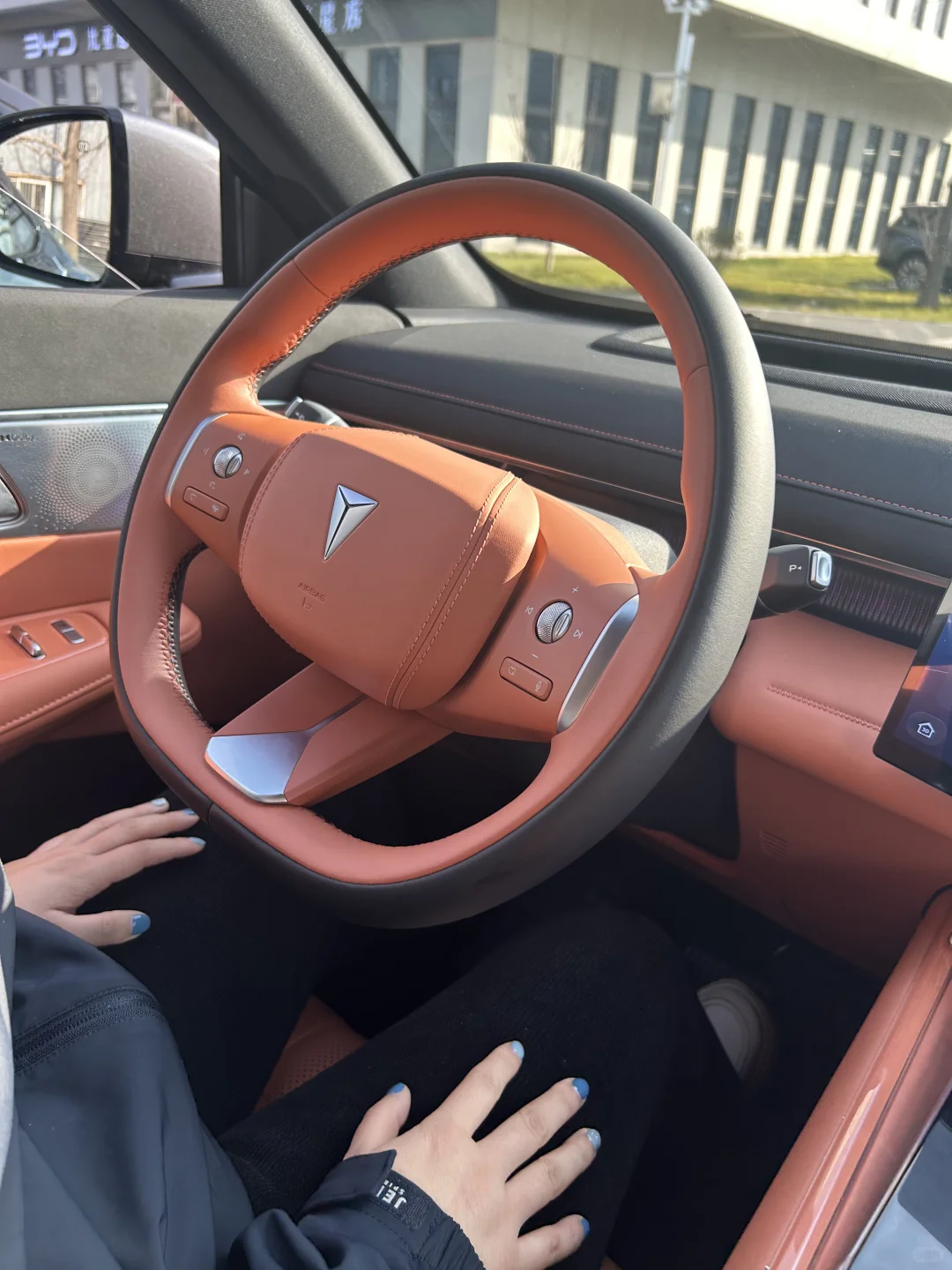 现在开始，享受自动驾驶！深蓝S07