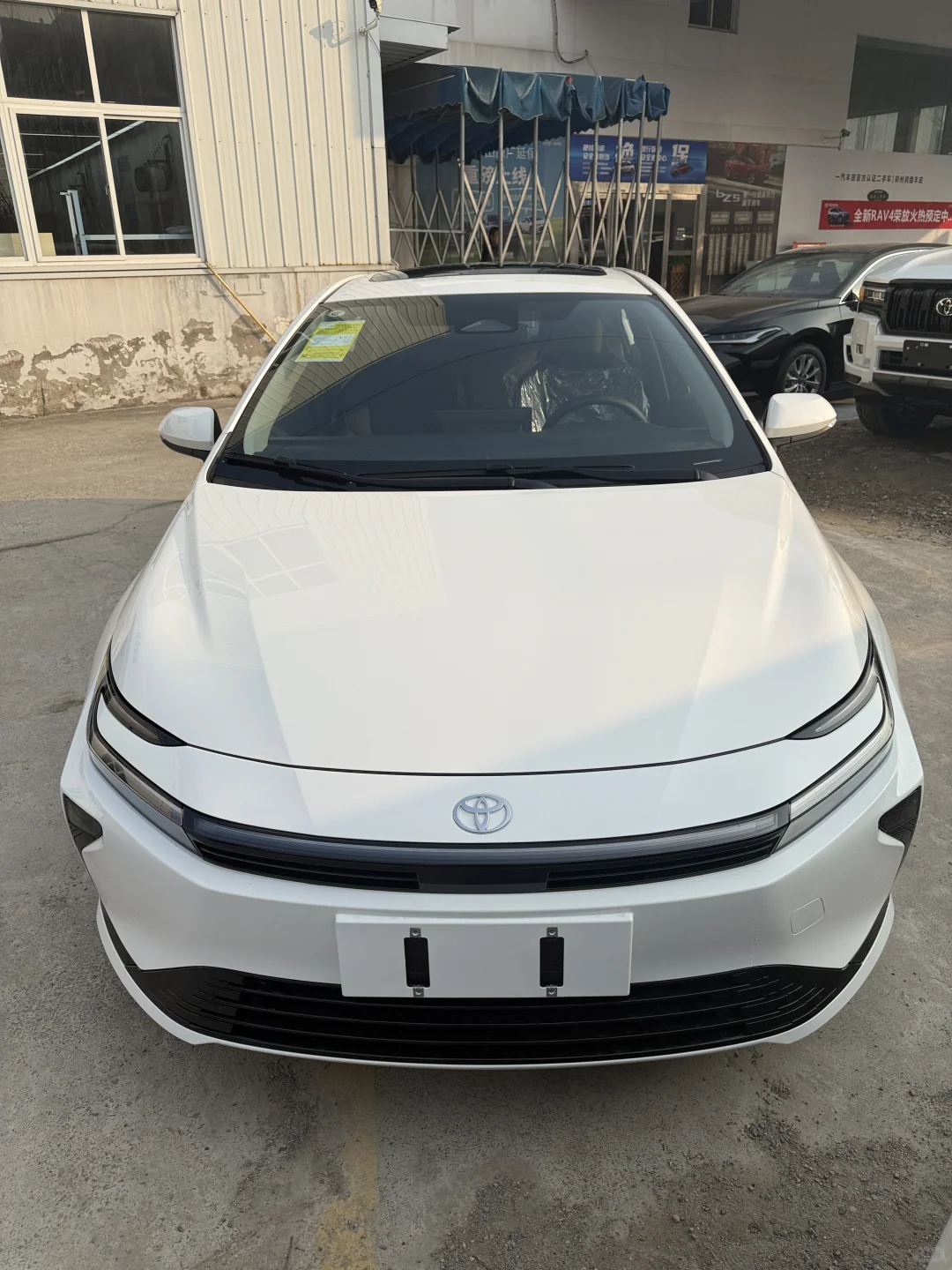 全新卡罗拉其实也不是很丑！