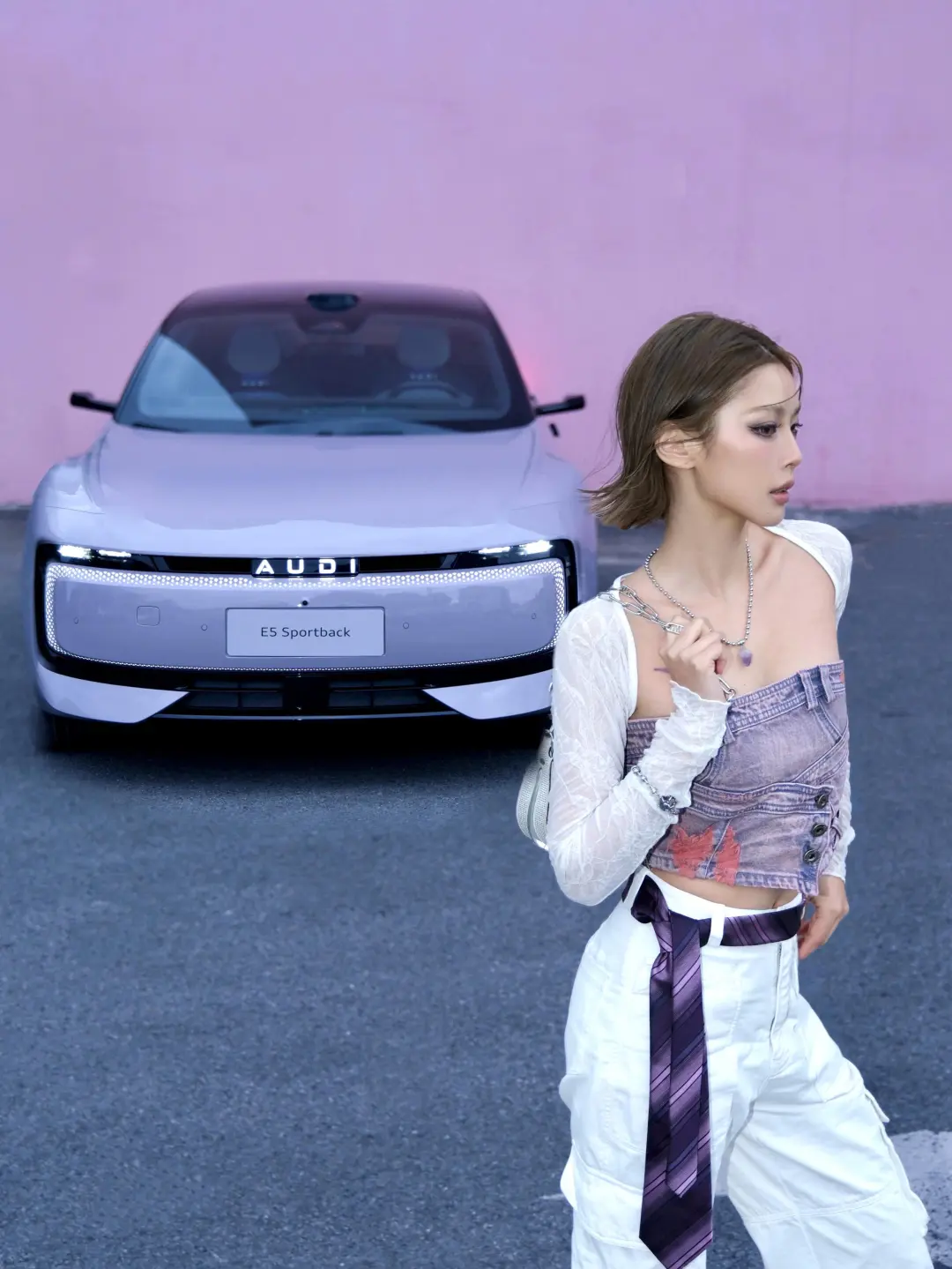 奥迪e5：光影雕琢的电动美学😎