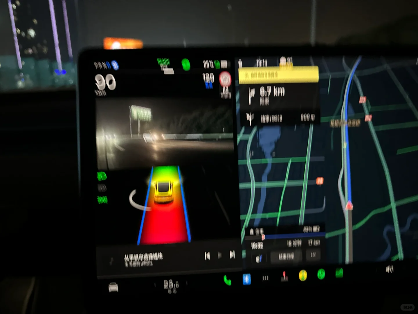 特斯拉自动辅助导航驾驶使用体验