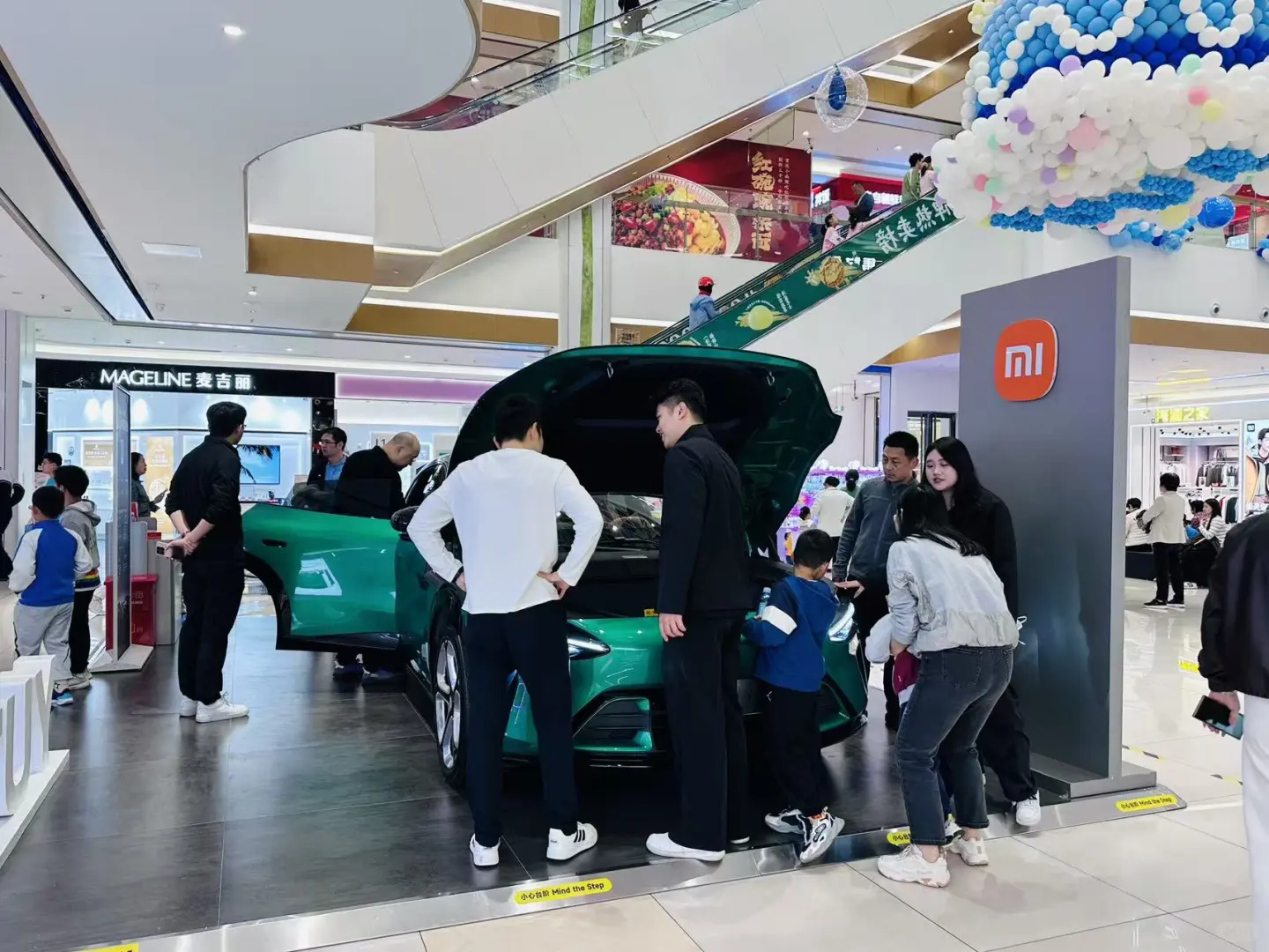 快来打卡！小米汽车巡展到坪山啦📍