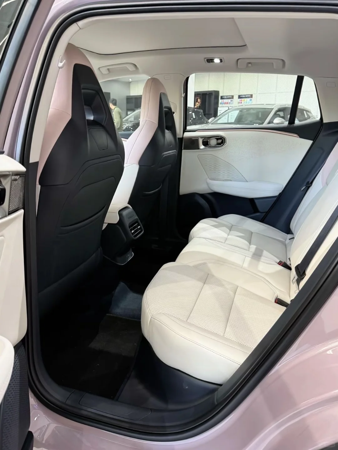 10w左右适合女生的SUV｜💖领克06Relive