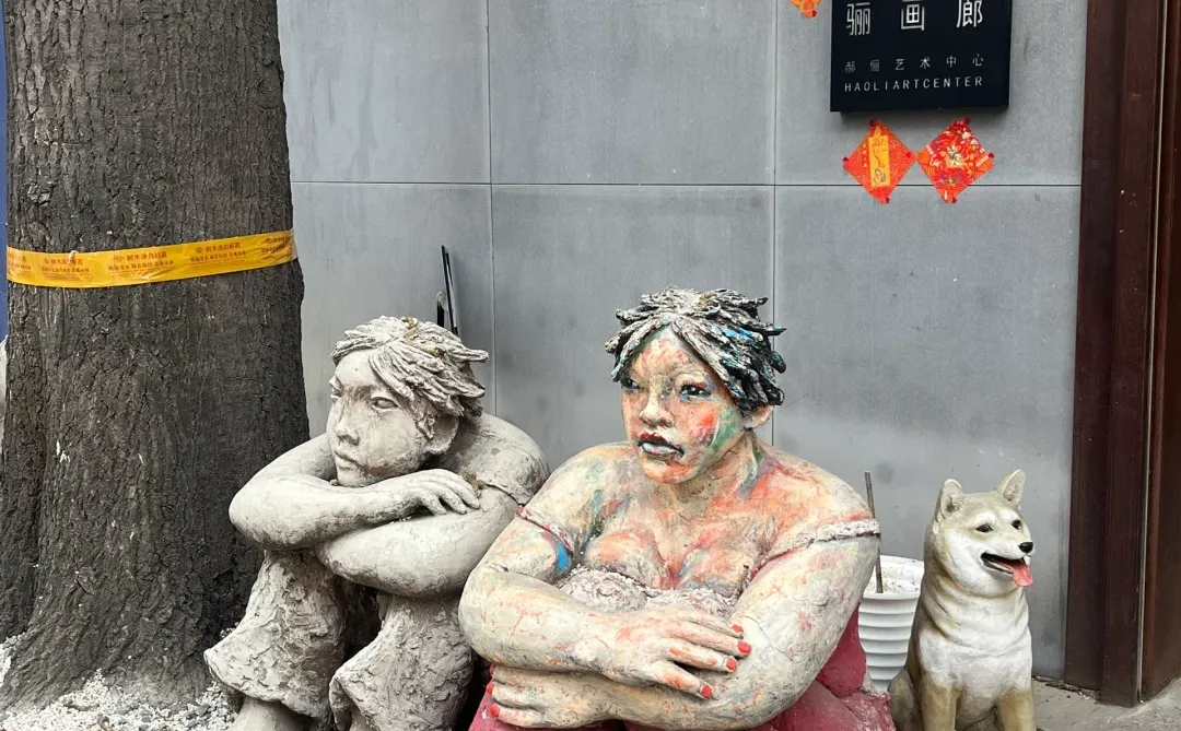 00后大学生勇闯租车—宝马320Li