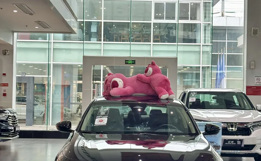 谁说家用轿车不能很“飒”？雅阁，拿捏！