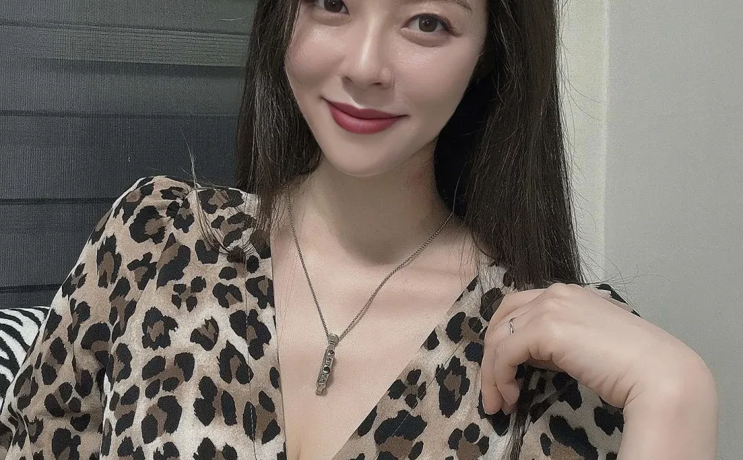 快40的豹纹阿姨保养秘诀