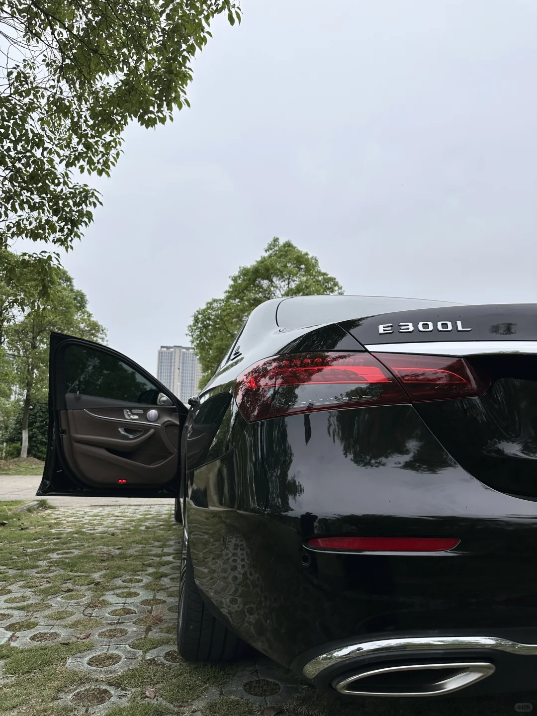 心心念念很久了 今天不emo 今天e300