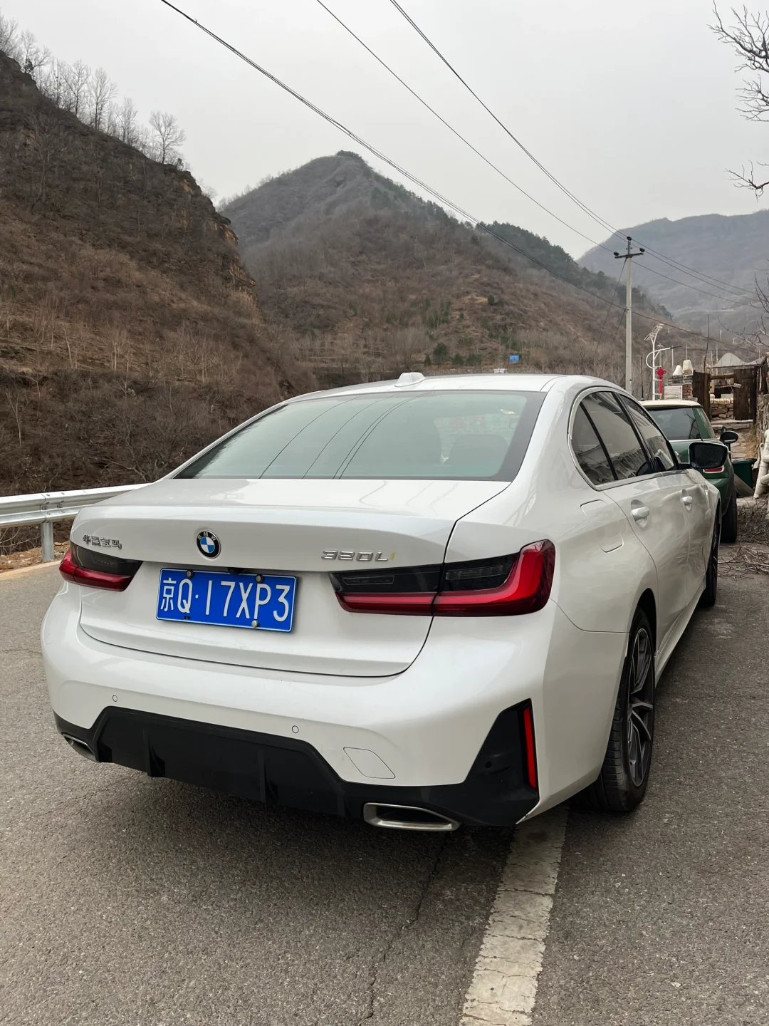 00后大学生勇闯租车—宝马320Li