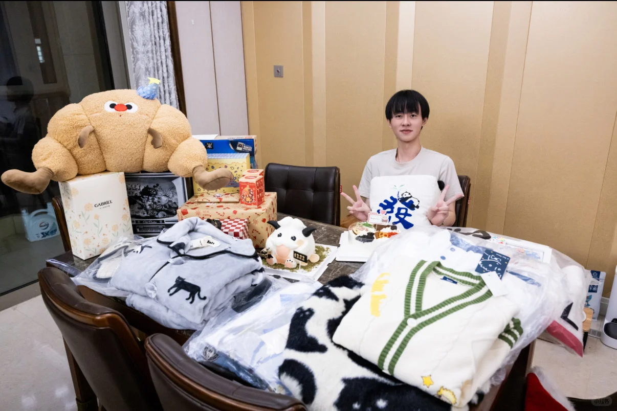 开心💯 经验值+1