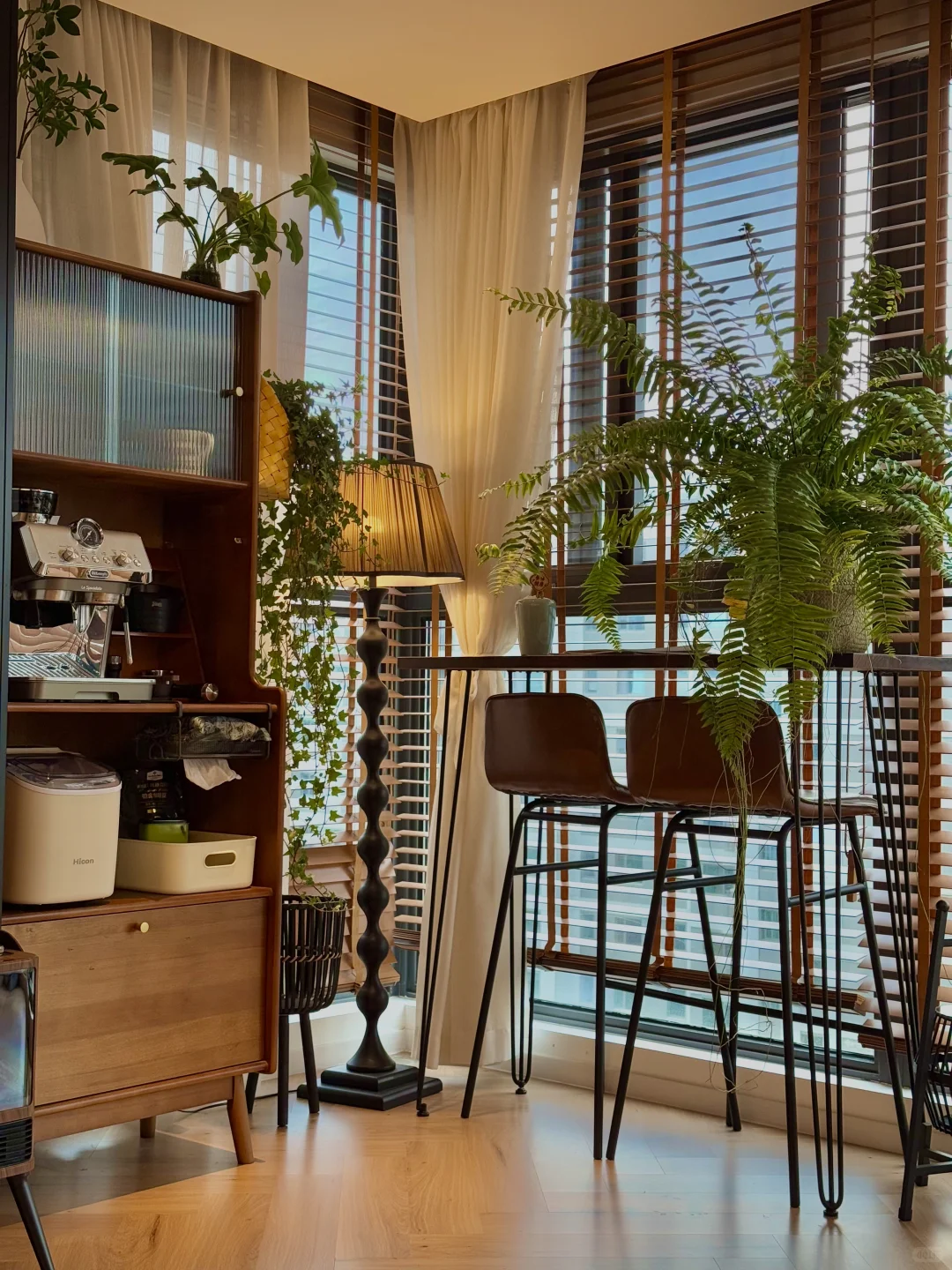 这么好看的阳台，真的很难忍住不拍照！