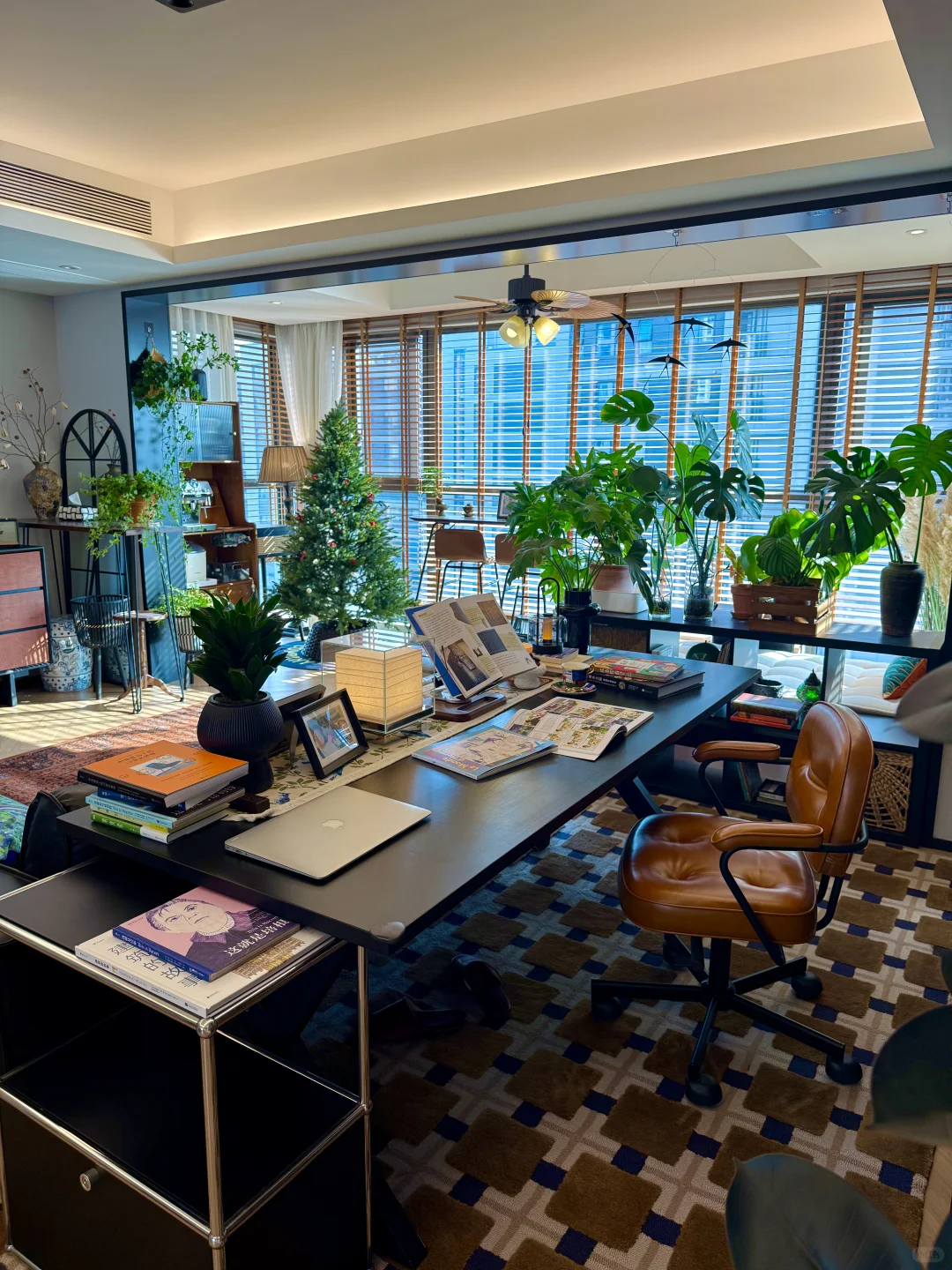 这么好看的阳台，真的很难忍住不拍照！