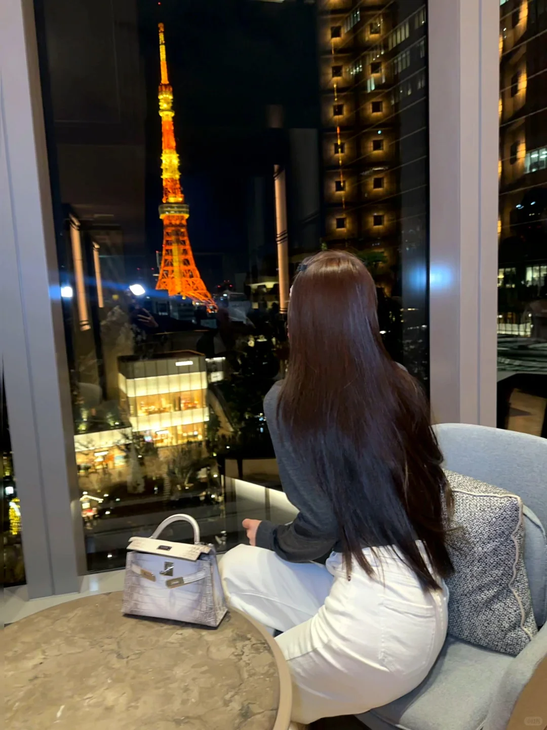 夜晚的东京铁塔真的太美啦～