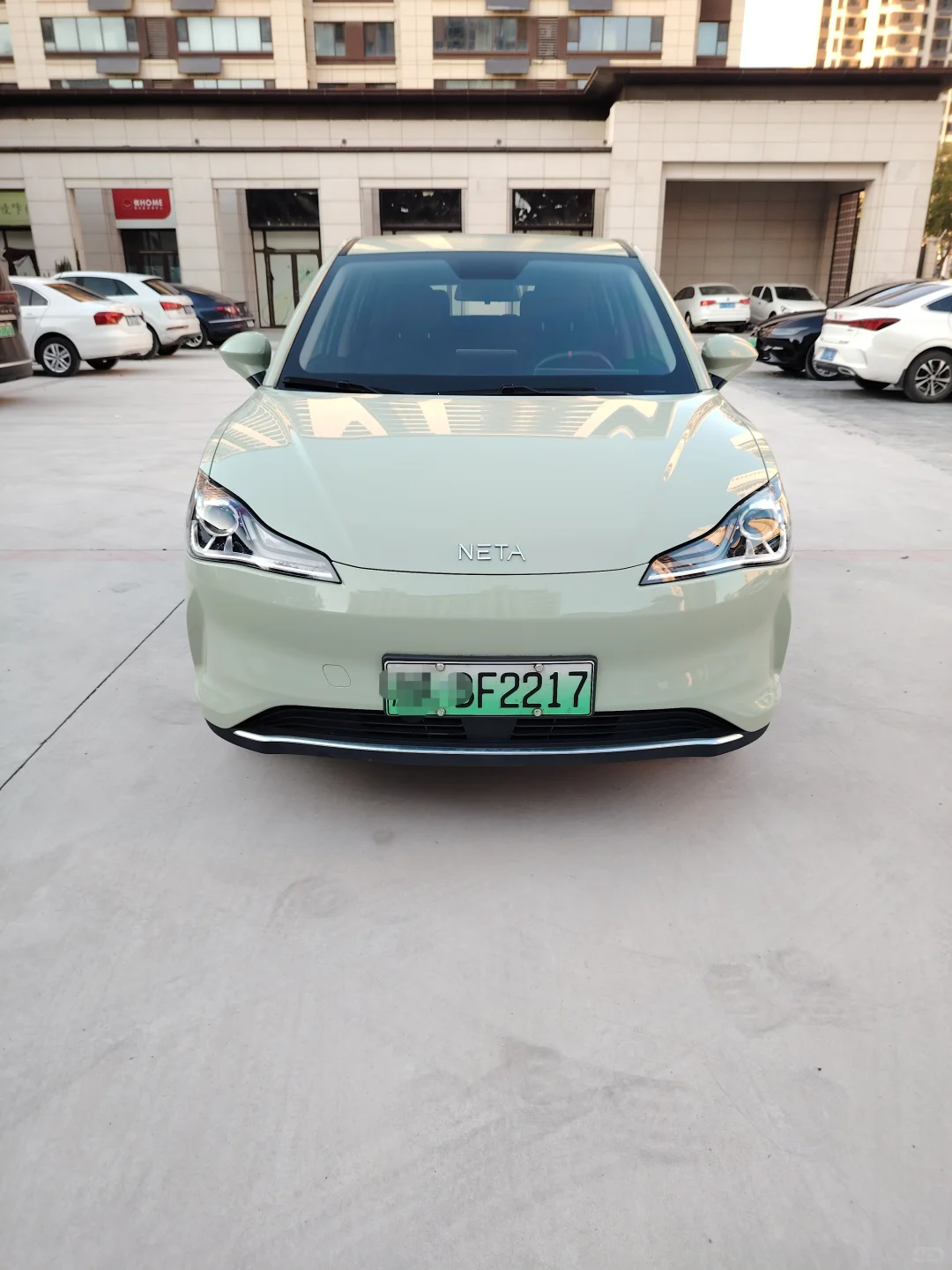 河北出23年哪吒v