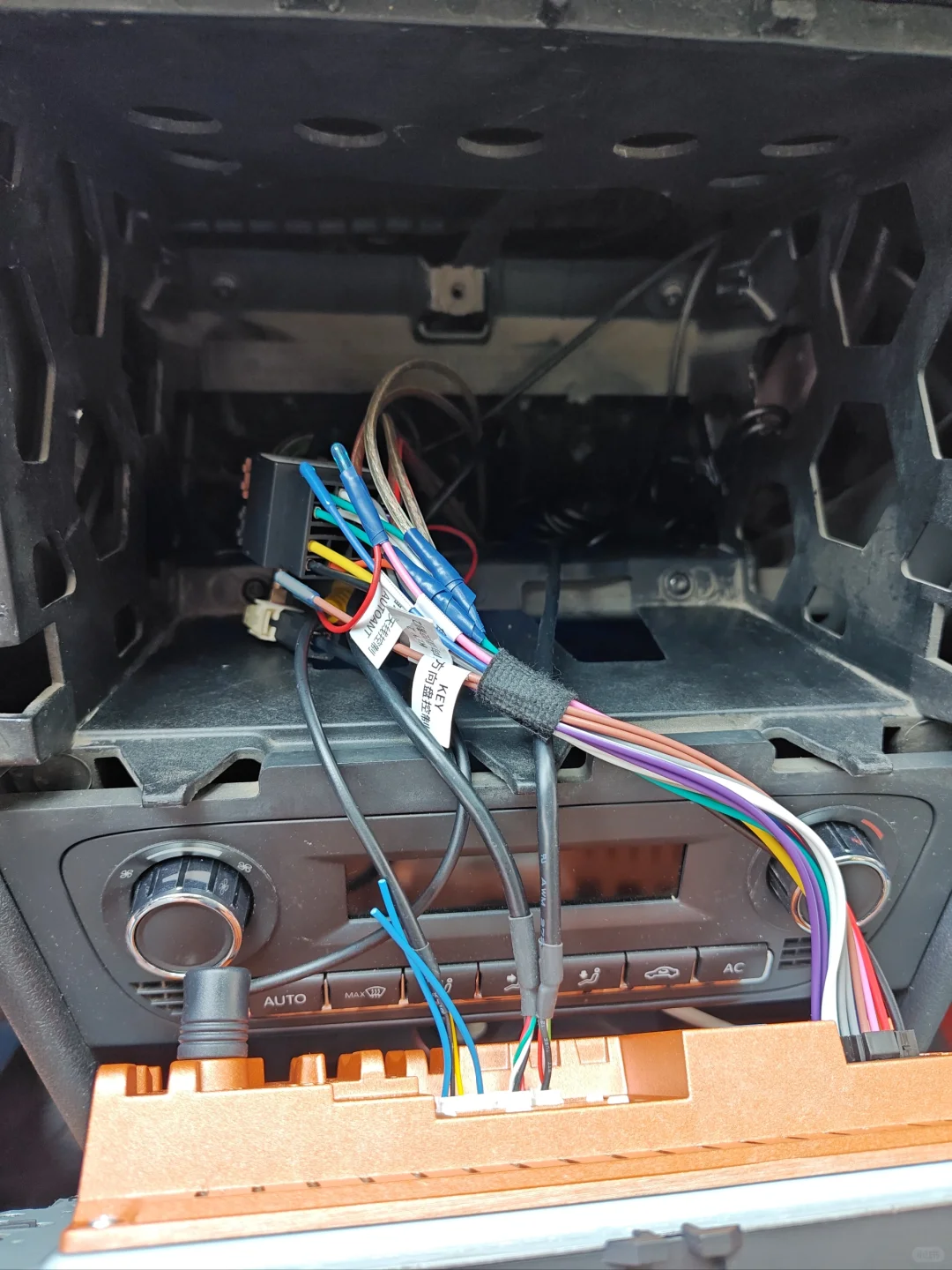 二手大众cross polo更换linux中控屏