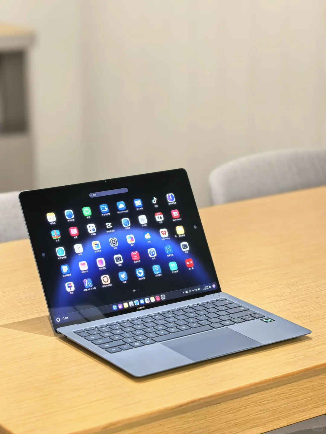 鸿蒙电脑现在可以用吗？