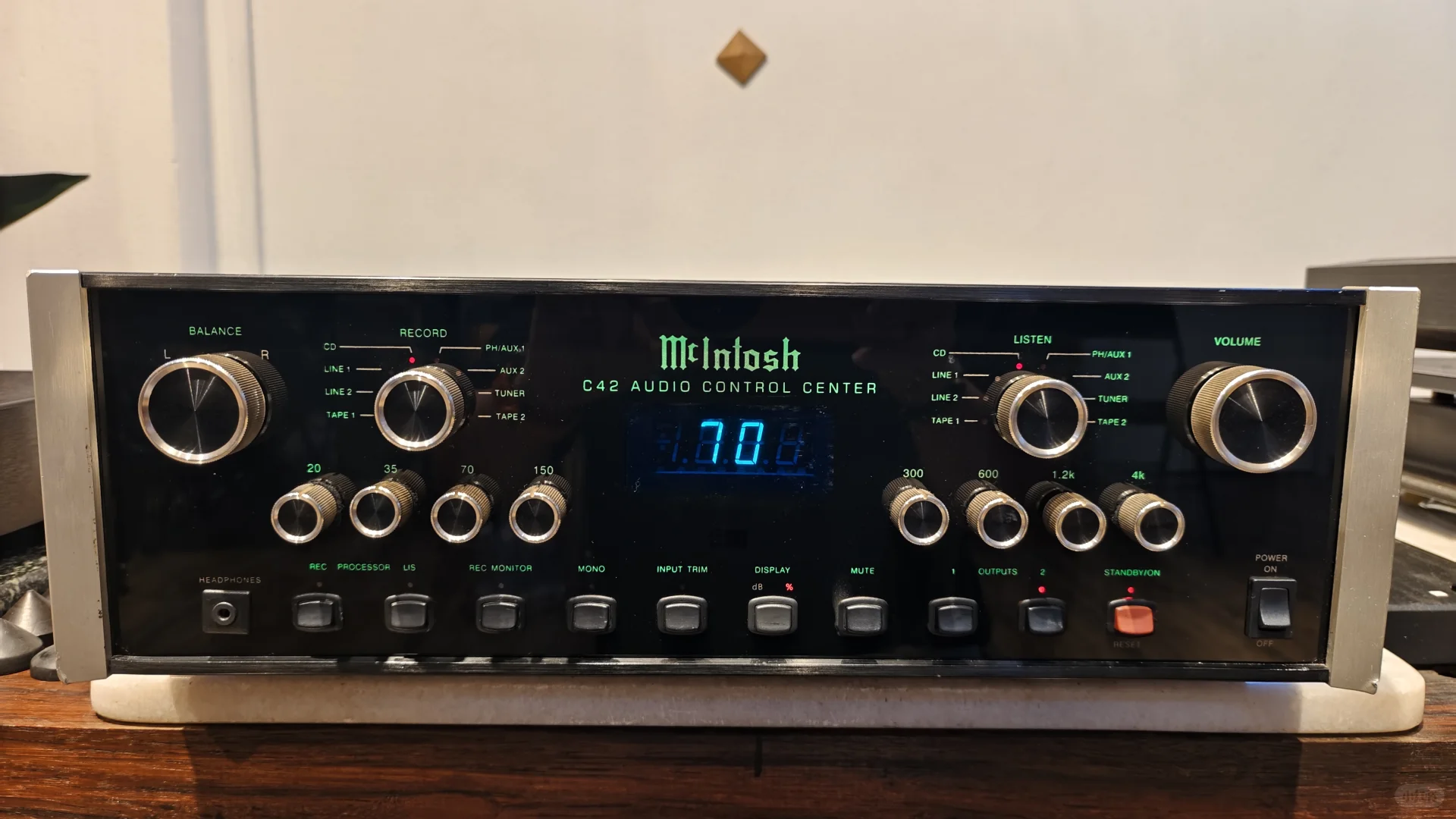 McIntosh C42前级功放