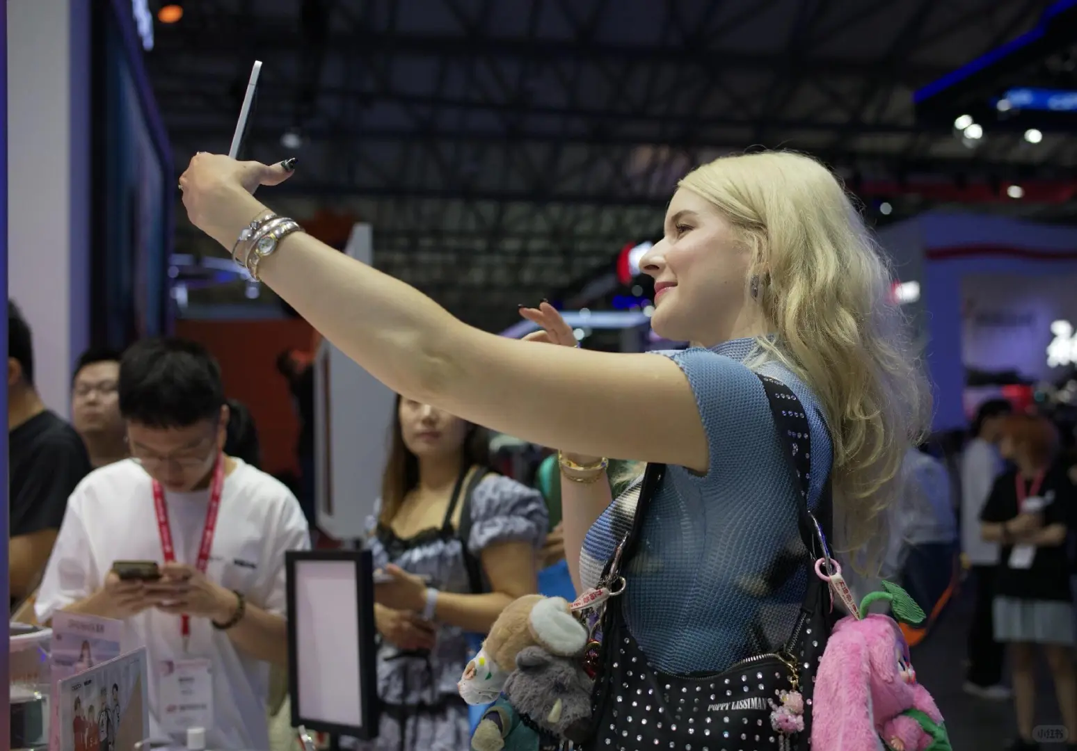 跟着JAVA小姐姐玩逛Chinajoy!