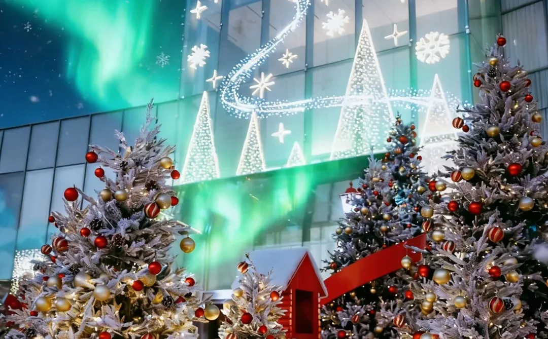 不只有代码和晚高峰，还有圣诞和极光雪原