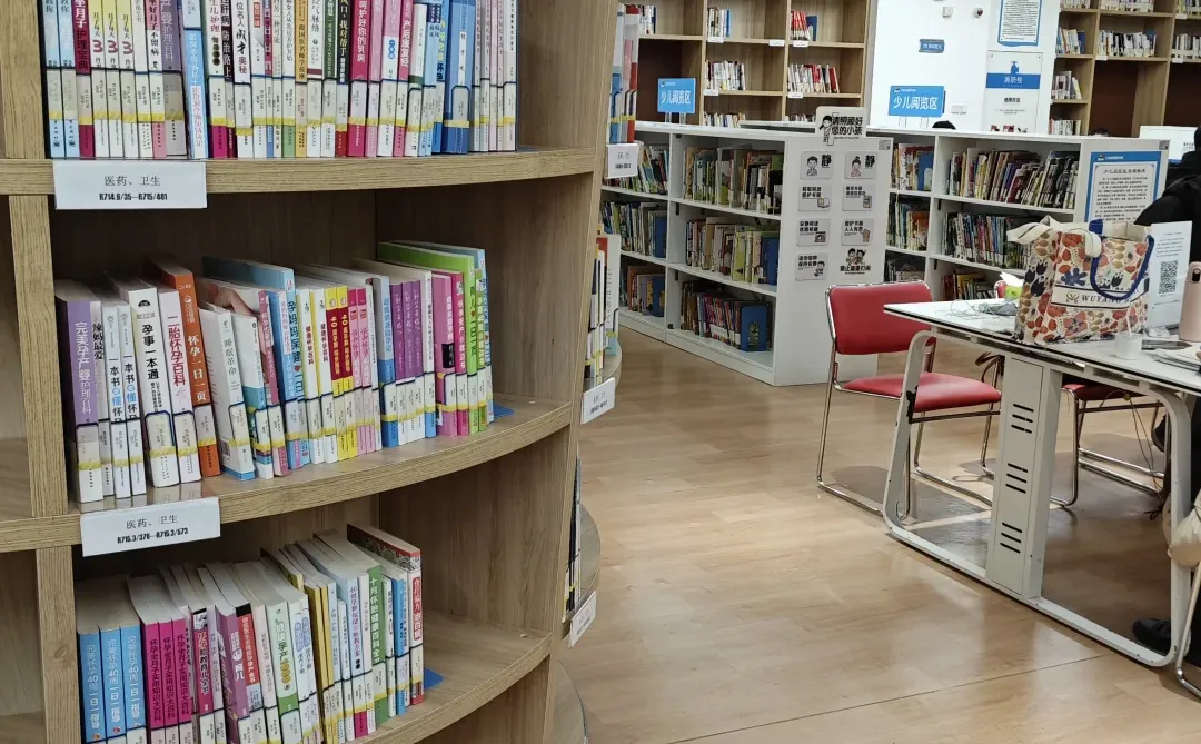 崩如溃，敲代码20分钟debug两小时